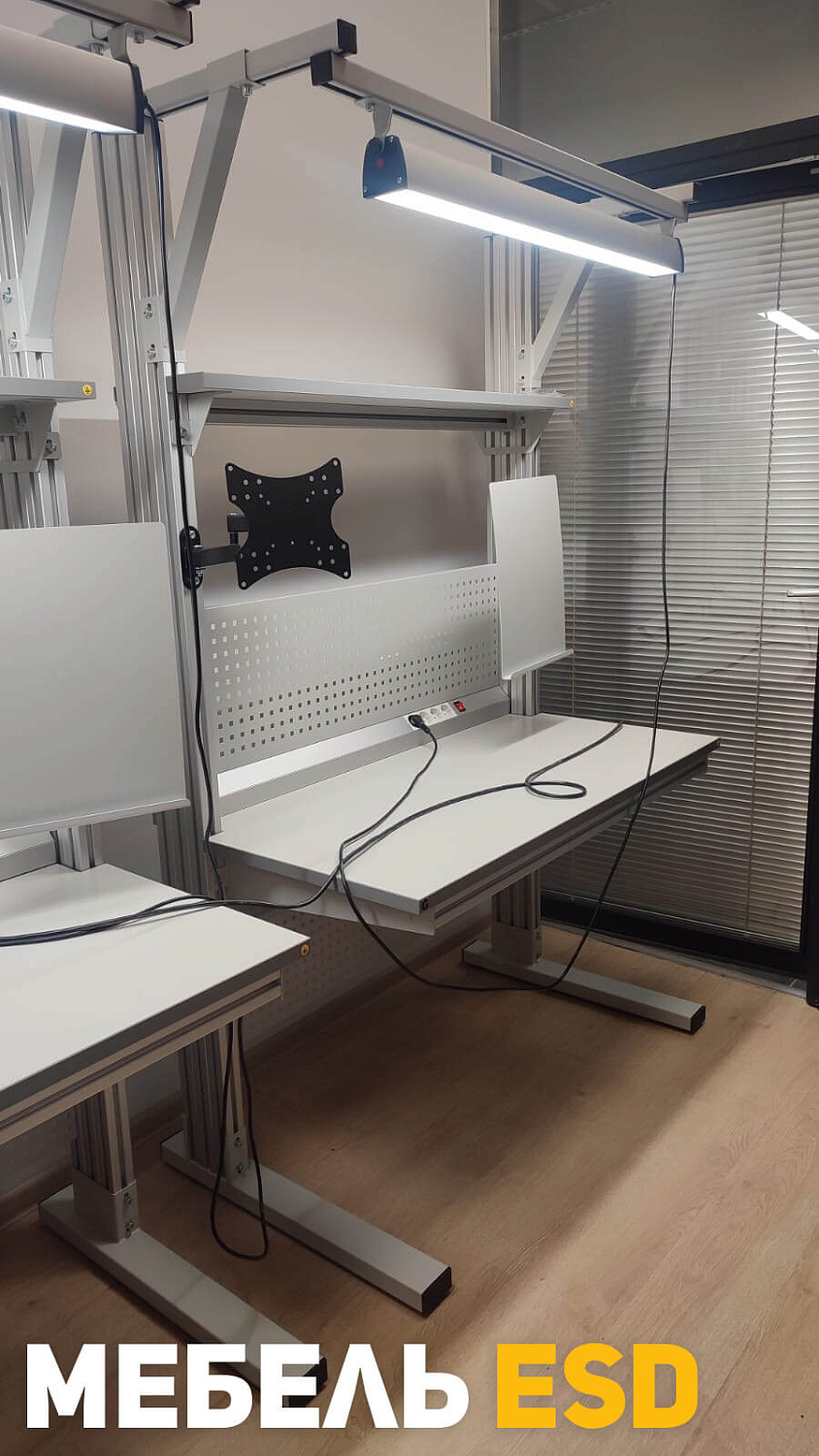 Стол промышленный из конструкционного профиля СПД-КП